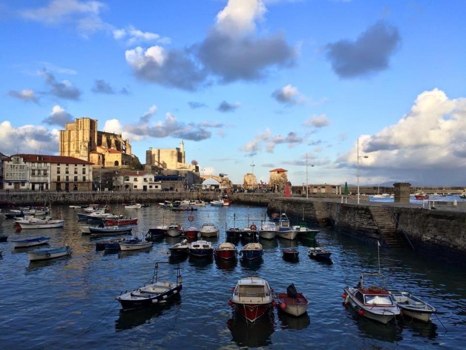 Apartamento Argenta Castro Urdiales Bagian luar foto